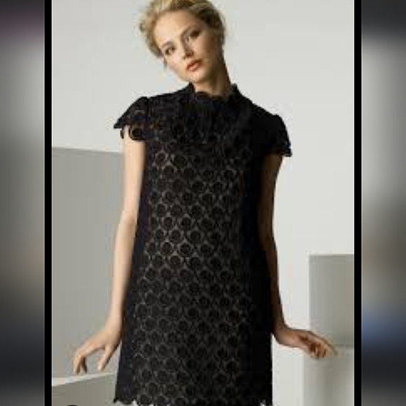 Milly of New York Dresses & Skirts - Vintage Milly Of New York Black Thick Lace Overlay Scalloped Mini Shift Dress 2